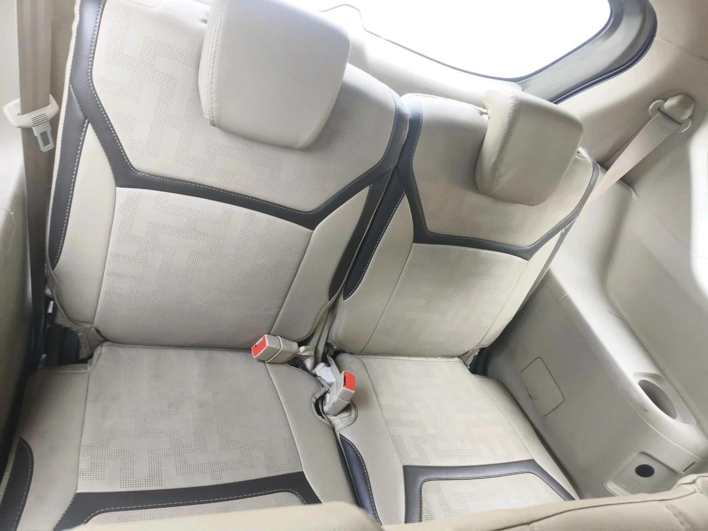 2023 Maruti Ertiga VXi (O), Petrol, Manual, 1,59,729 km, interior