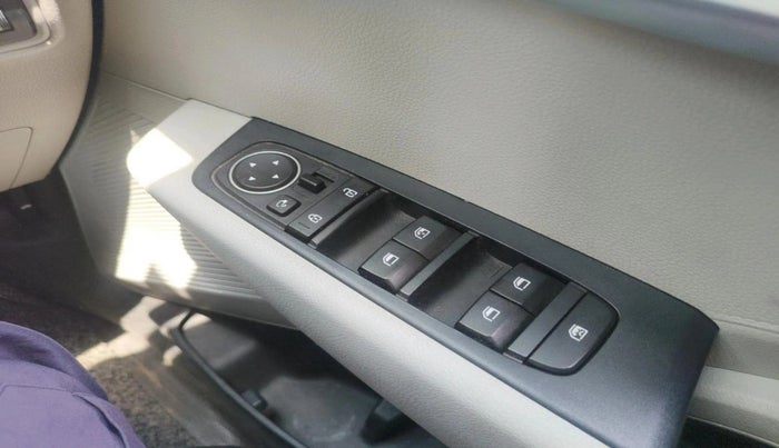 2022 KIA CARENS PRESTIGE PLUS 1.5 DIESEL 7 STR, Diesel, Manual, 54,642 km, interior