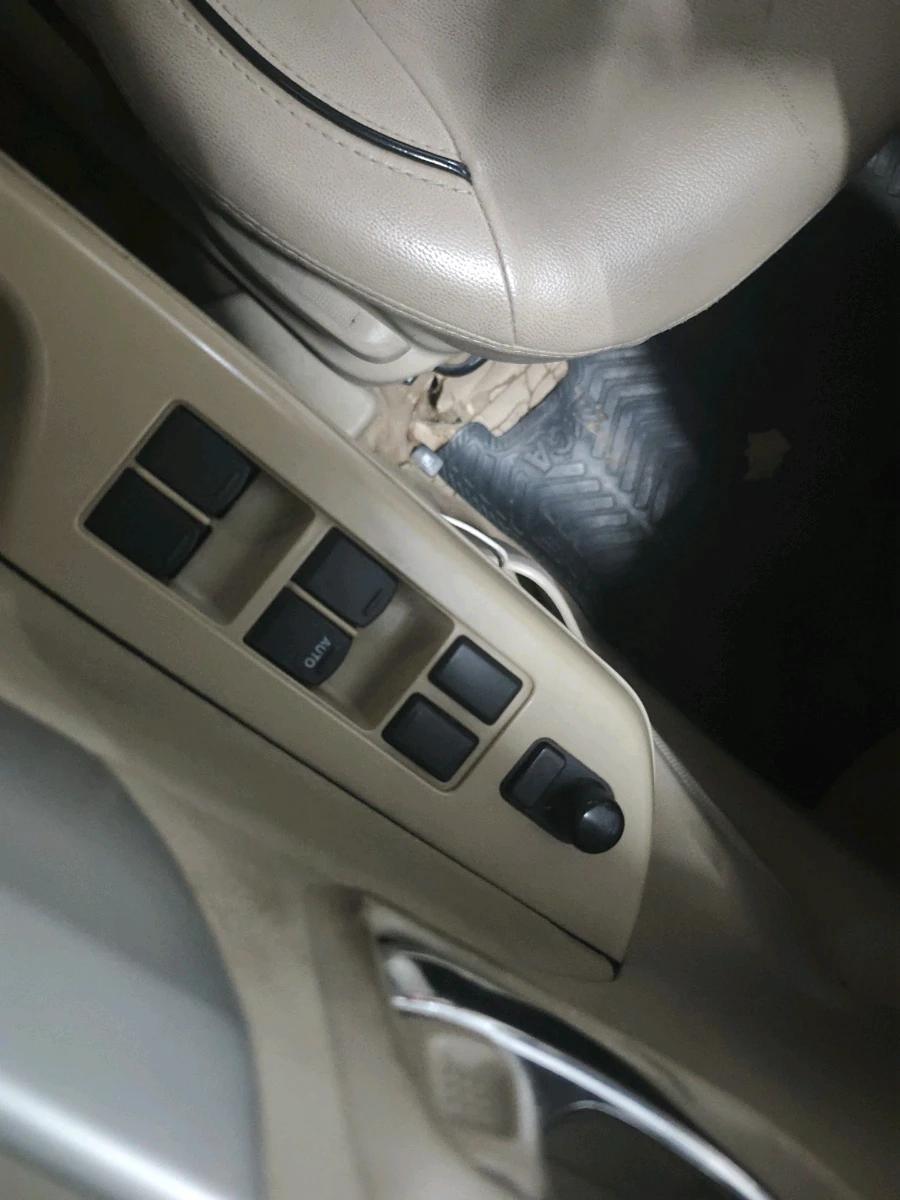 2016 Maruti Ertiga ZDI + SHVS, Diesel, Manual, 2,39,291 km, interior