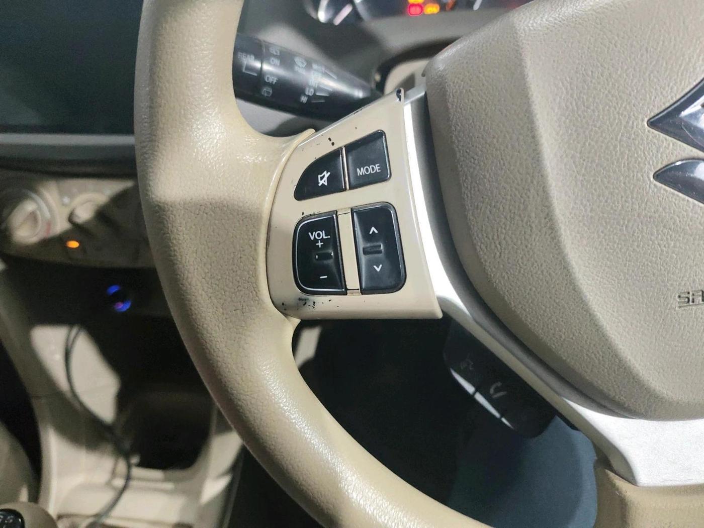 2016 Maruti Ertiga ZDI + SHVS, Diesel, Manual, 2,39,291 km, interior