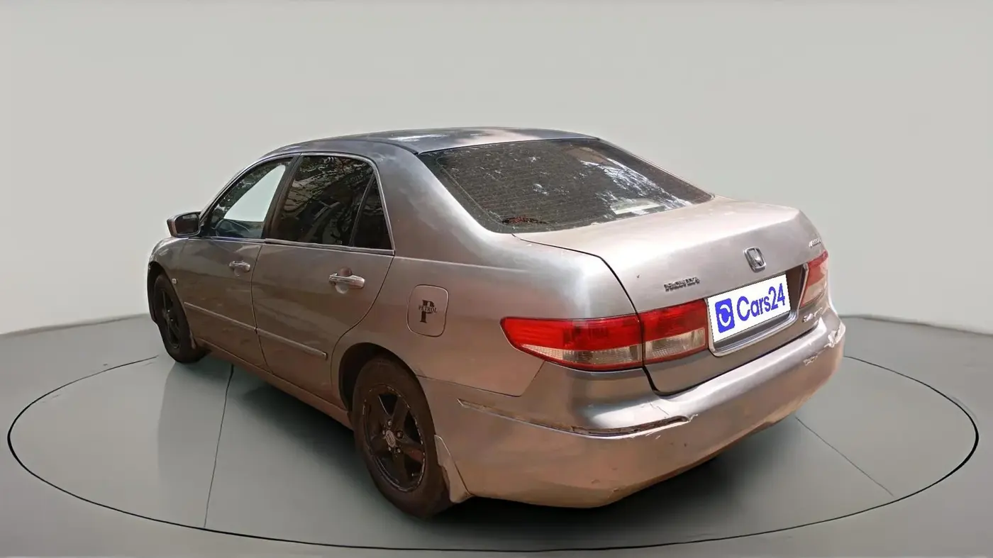 2006 Honda Accord 2.4L VTI-L AT, Petrol, Automatic, 1,77,829 km, exterior