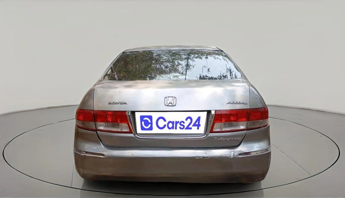 2006 Honda Accord 2.4L VTI-L AT, Petrol, Automatic, 1,77,829 km, exterior