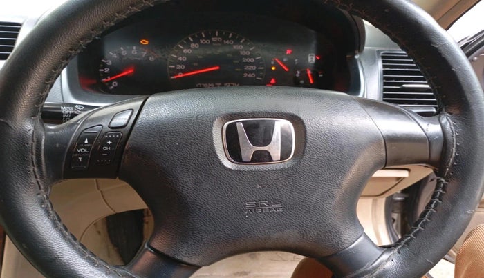 2006 Honda Accord 2.4L VTI-L AT, Petrol, Automatic, 1,77,829 km, interior