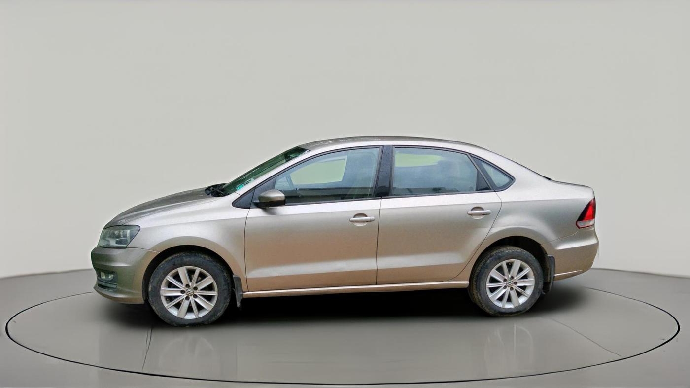 2016 Volkswagen Vento HIGHLINE DIESEL 1.5, Diesel, Manual, 1,35,646 km, exterior