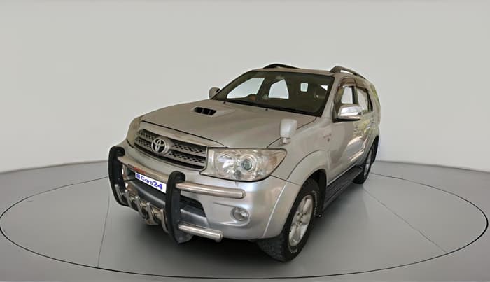 2011 Toyota Fortuner 3.0 4X4 MT, Diesel, Manual, 1,84,306 km, exterior