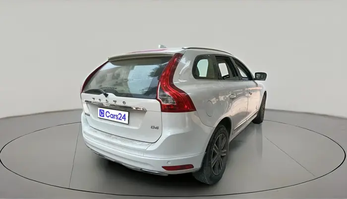 2017 Volvo XC 60 D4 Kinetic, Diesel, Automatic, 1,21,358 km, exterior