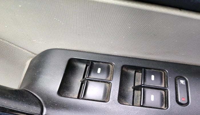 2016 Tata Tiago XT PETROL, Petrol, Manual, 50,557 km, interior