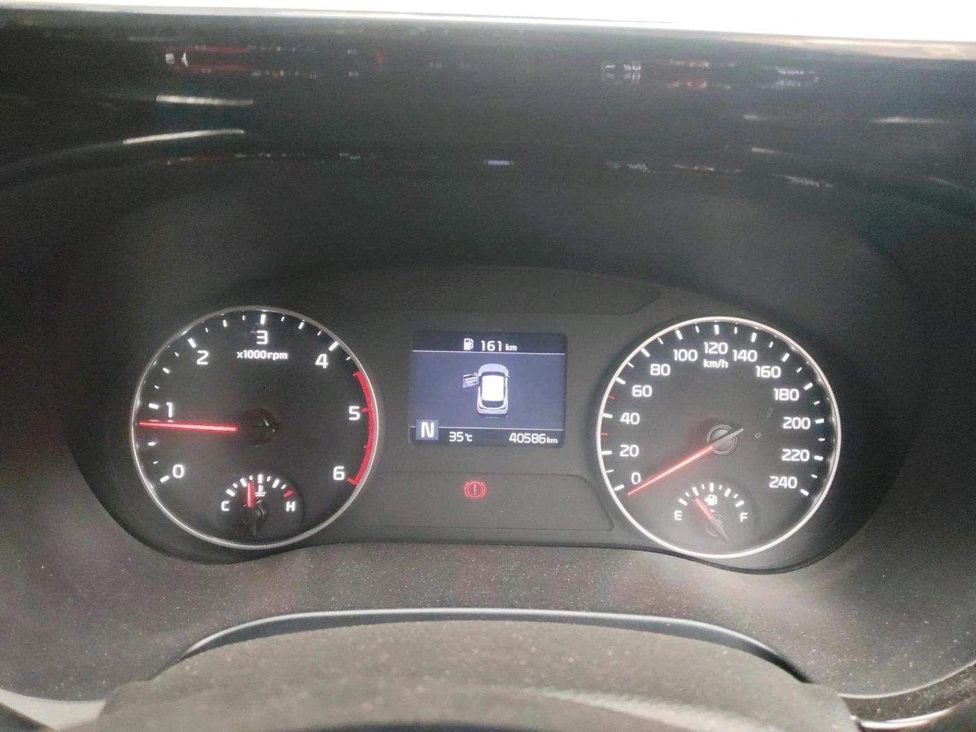 2022 KIA SELTOS HTK PLUS 1.5 DIESEL IMT, Diesel, Manual, 40,586 km, interior