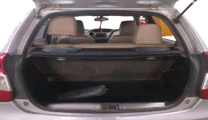 2016 Toyota Etios Liva GD, Diesel, Manual, 2,82,948 km, exterior