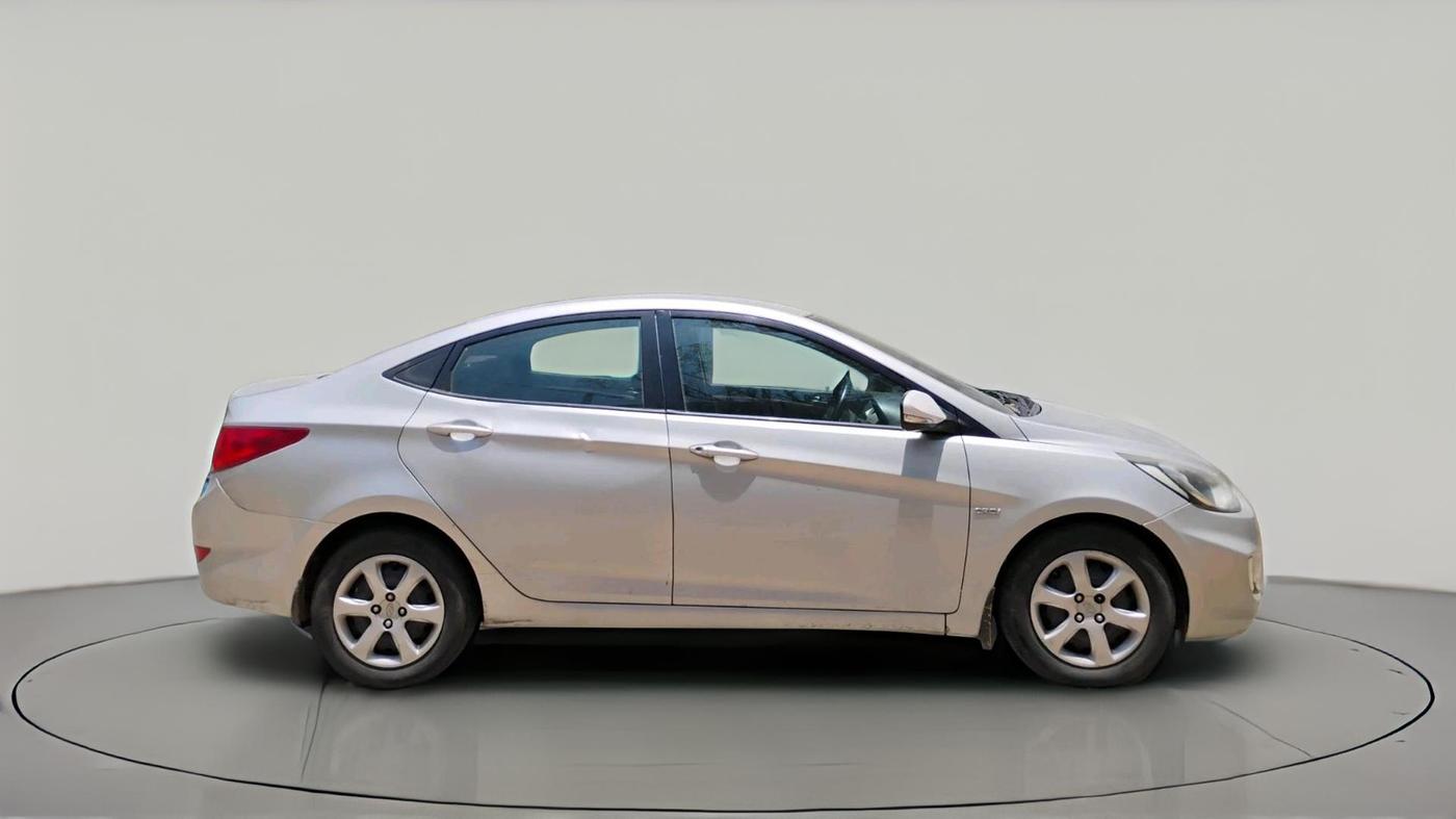 2012 Hyundai Verna FLUIDIC 1.6 CRDI EX, Diesel, Manual, 1,17,475 km, exterior