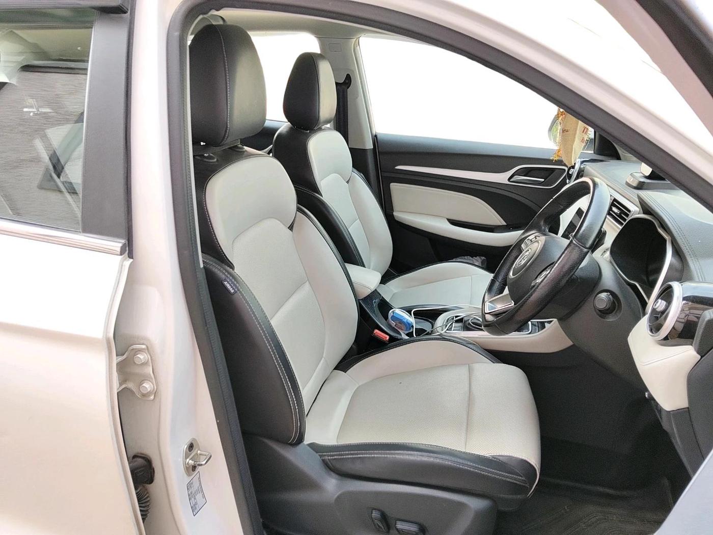 2023 MG ASTOR SAVVY 1.5 CVT, Petrol, Automatic, 81,791 km, interior