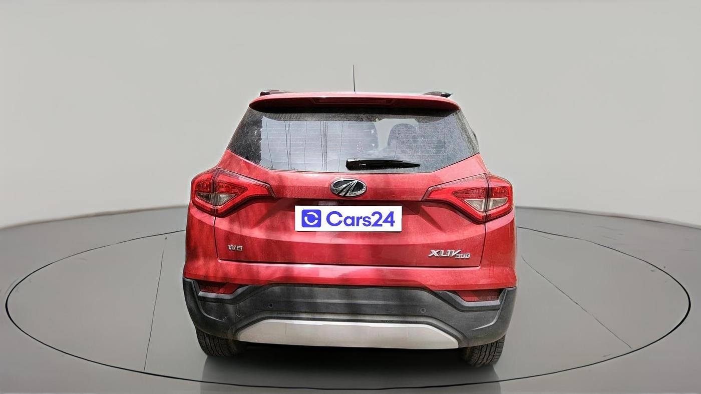 2022 Mahindra XUV300 W8 (O) 1.5 DIESEL, Diesel, Manual, 49,596 km, exterior