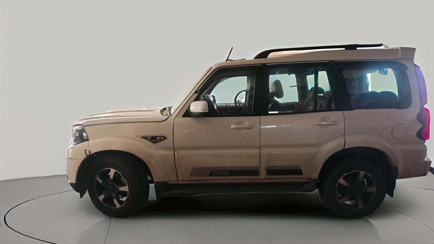 2024 Mahindra SCORPIO CLASSIC S11 7STR, Diesel, Manual, 44,657 km, exterior