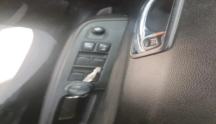 2021 Maruti Swift VXI AMT, Petrol, Automatic, 96,345 km, interior