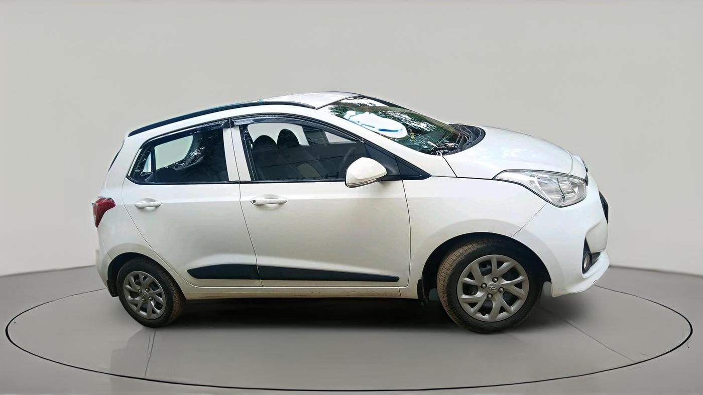 2019 Hyundai Grand i10 SPORTZ 1.2 KAPPA VTVT, Petrol, Manual, 28,130 km, exterior