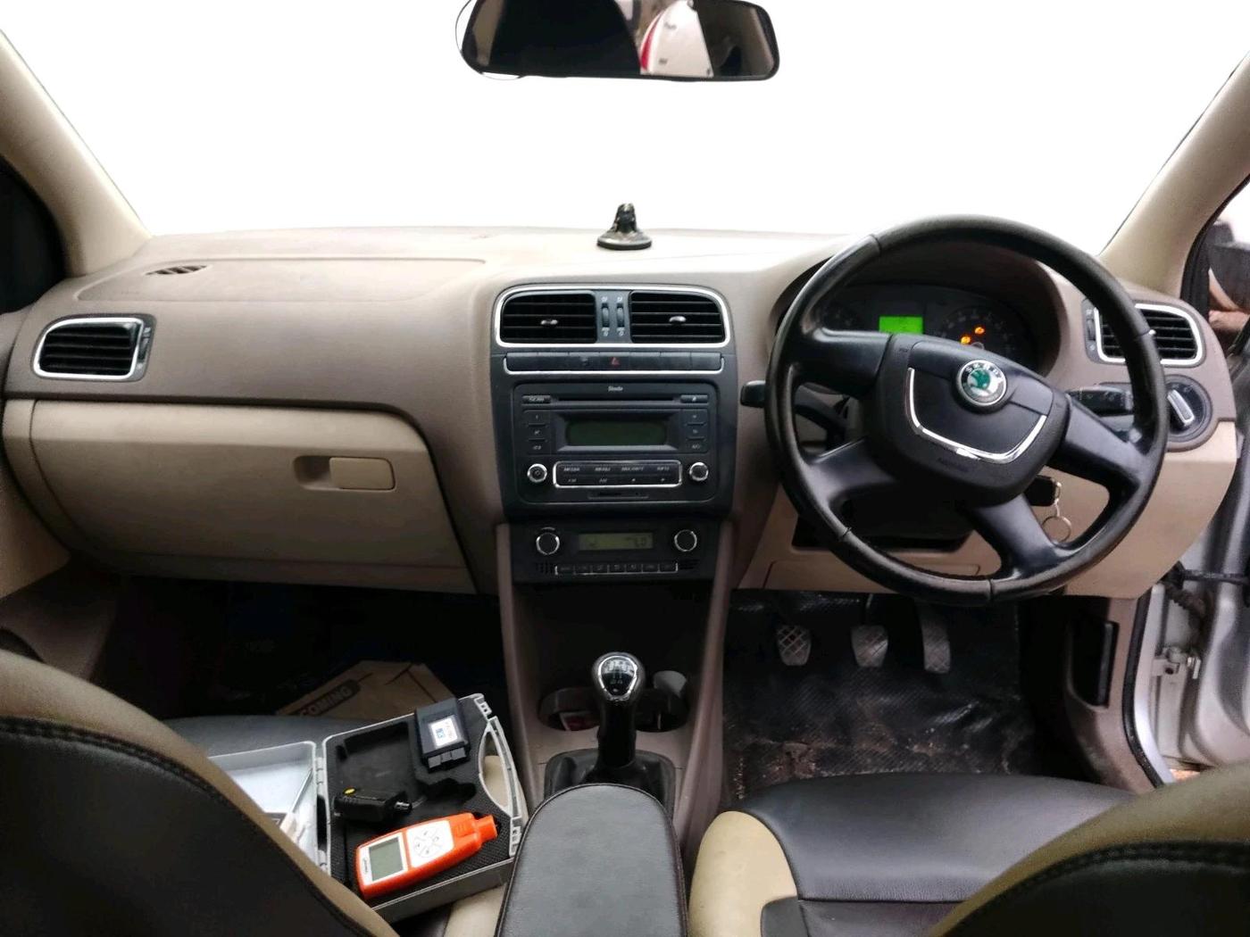 2012 Skoda Rapid ELEGANCE 1.6 TDI CR MT, Diesel, Manual, 9,99,999 km, interior