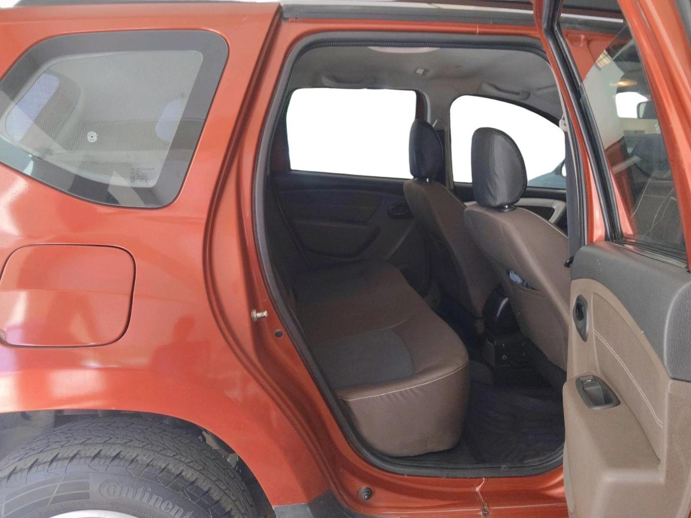 2016 Renault Duster 110 PS RXL 4X2 AMT, Diesel, Automatic, 1,03,630 km, interior