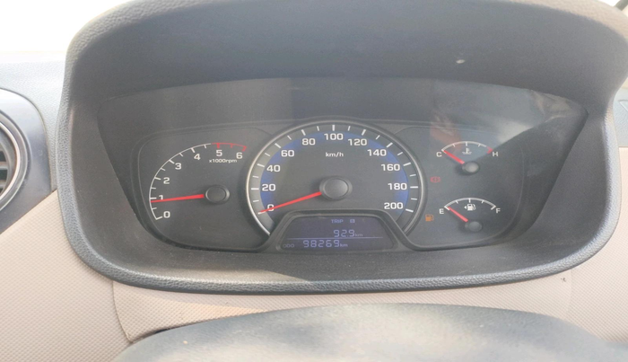 2014 Hyundai Xcent S 1.1 CRDI, Diesel, Manual, 1,16,232 km, interior