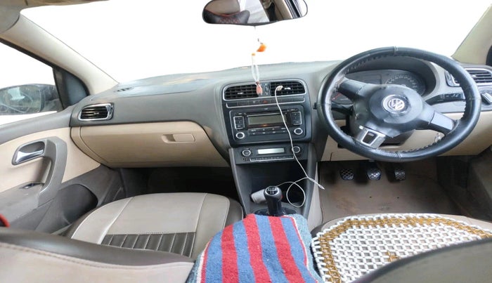 2010 Volkswagen Vento HIGHLINE DIESEL 1.6, Diesel, Manual, 1,27,253 km, interior