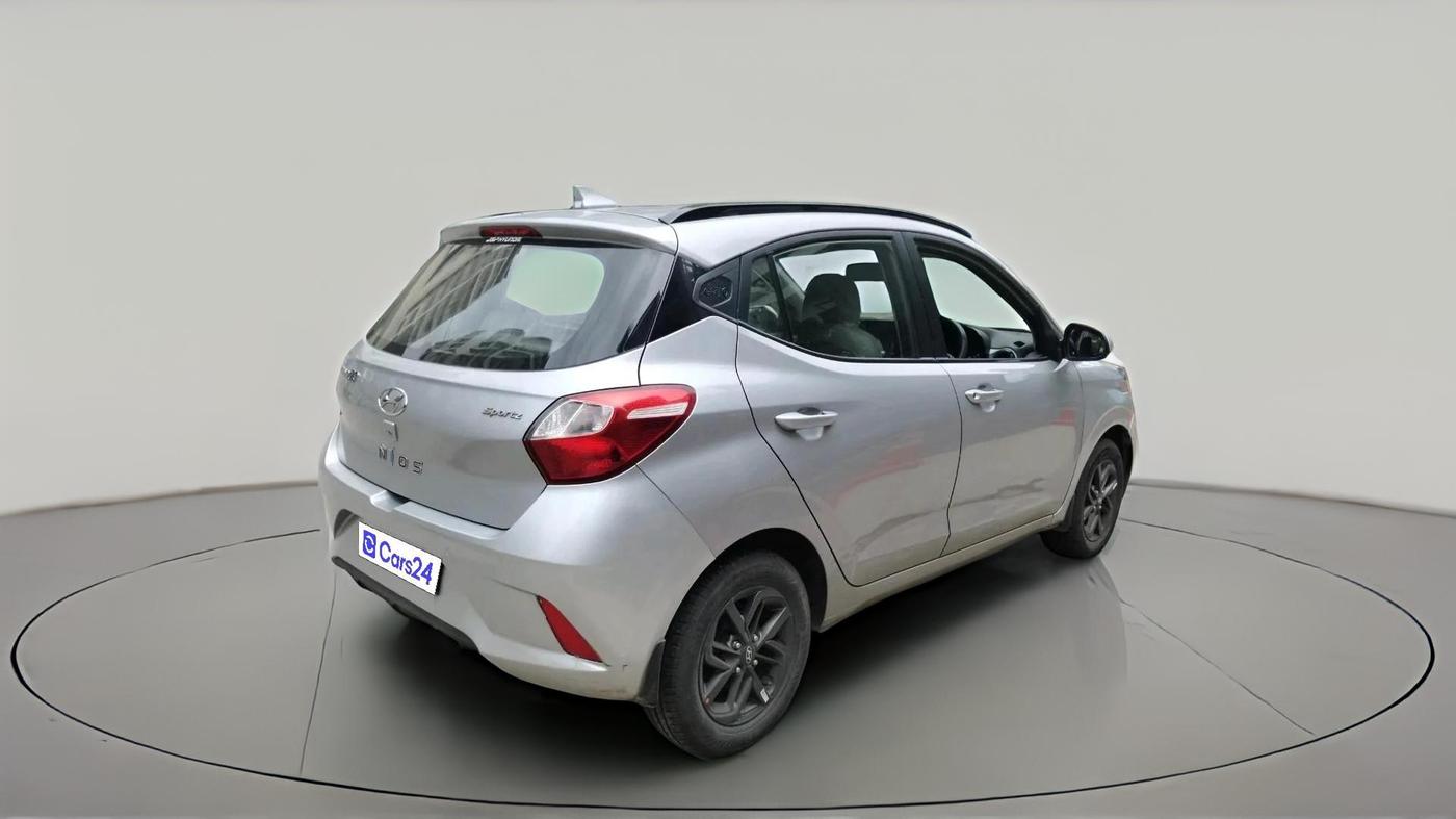 2021 Hyundai GRAND I10 NIOS SPORTZ 1.2 KAPPA VTVT, Petrol, Manual, 53,188 km, exterior