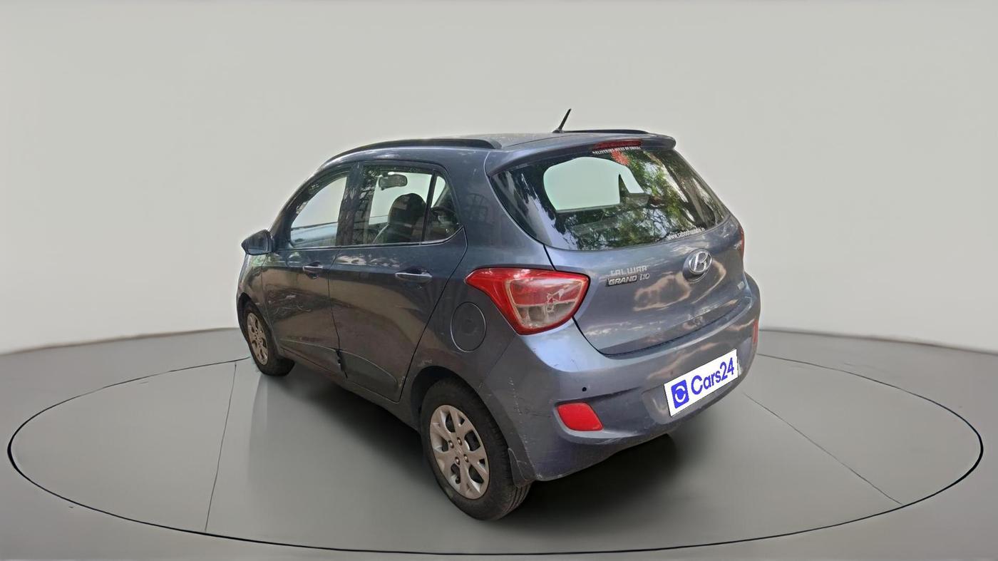 2015 Hyundai Grand i10 SPORTZ 1.2 KAPPA VTVT, Petrol, Manual, 1,40,771 km, exterior