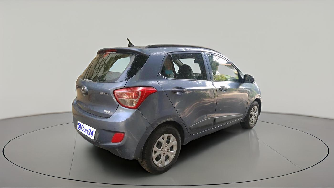 2015 Hyundai Grand i10 SPORTZ 1.2 KAPPA VTVT, Petrol, Manual, 1,40,771 km, exterior