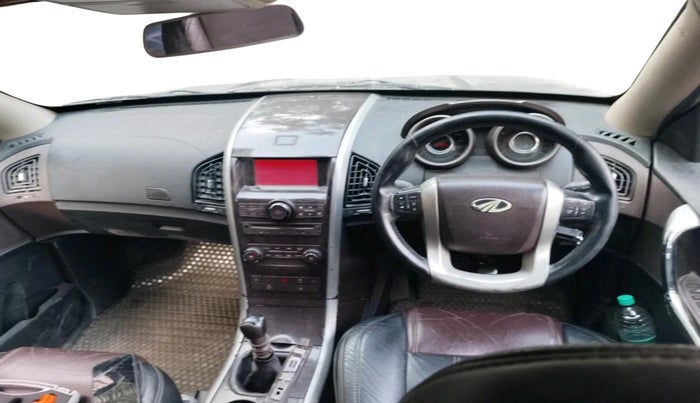 2012 Mahindra XUV500 W8, Diesel, Manual, 1,01,964 km, interior