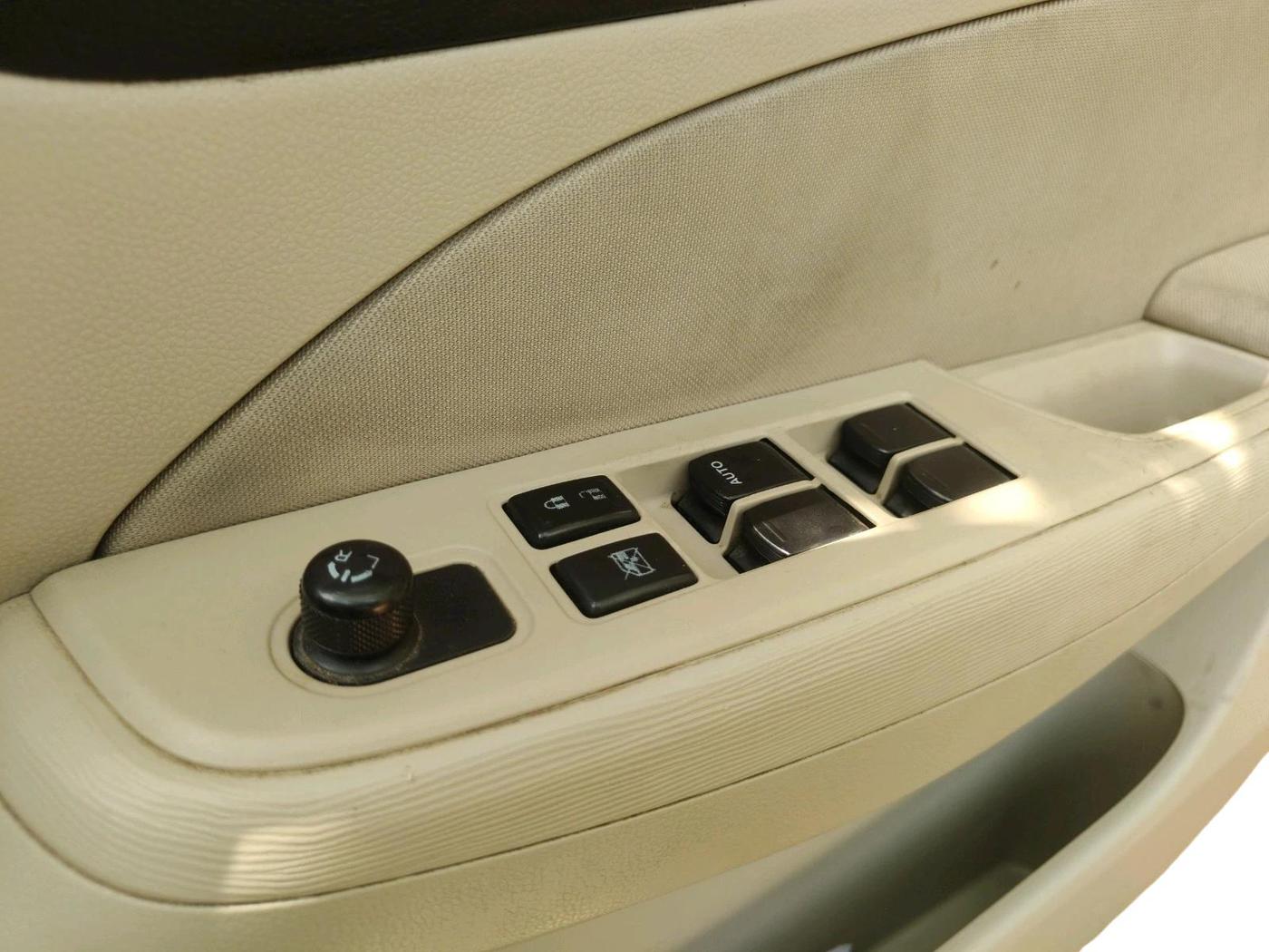 2018 Maruti Dzire VXI, Petrol, Manual, 2,07,155 km, interior