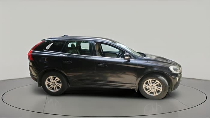 2017 Volvo XC 60 D4 Kinetic, Diesel, Automatic, 93,511 km, exterior
