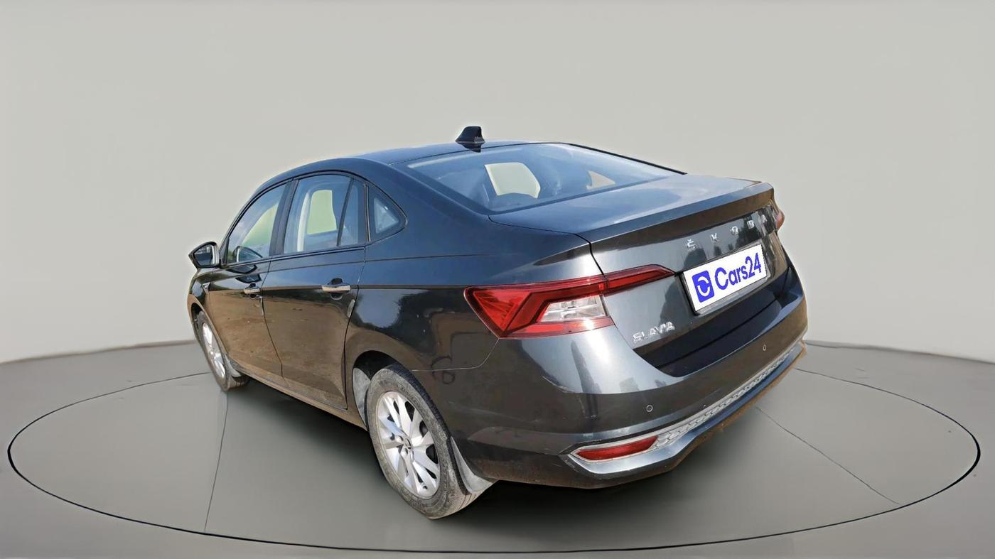 2022 Skoda SLAVIA AMBITION 1.0L TSI MT, Petrol, Manual, 17,724 km, exterior