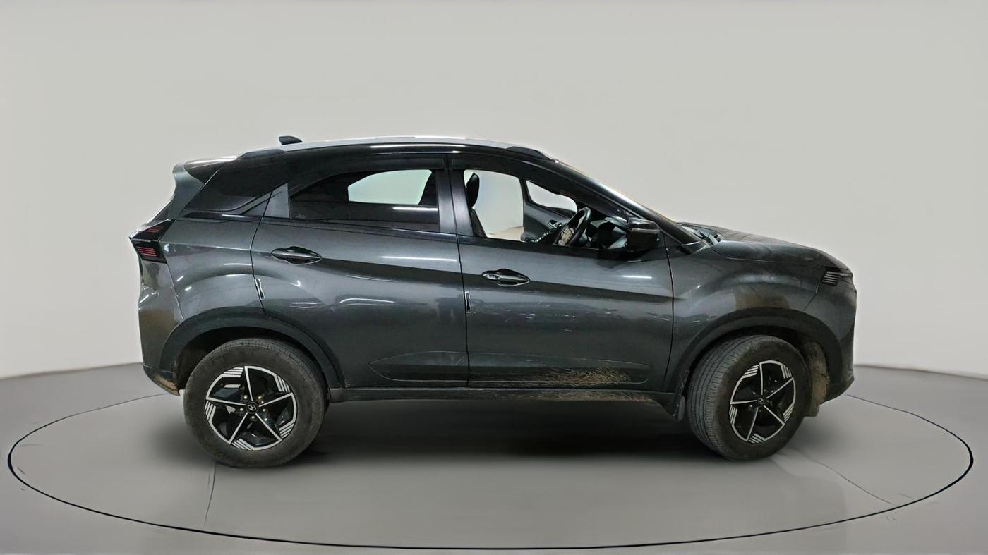 2024 Tata NEXON FEARLESS PLUS S 1.2 REVOTRON 6 MT DT, Petrol, Manual, 14,888 km, exterior