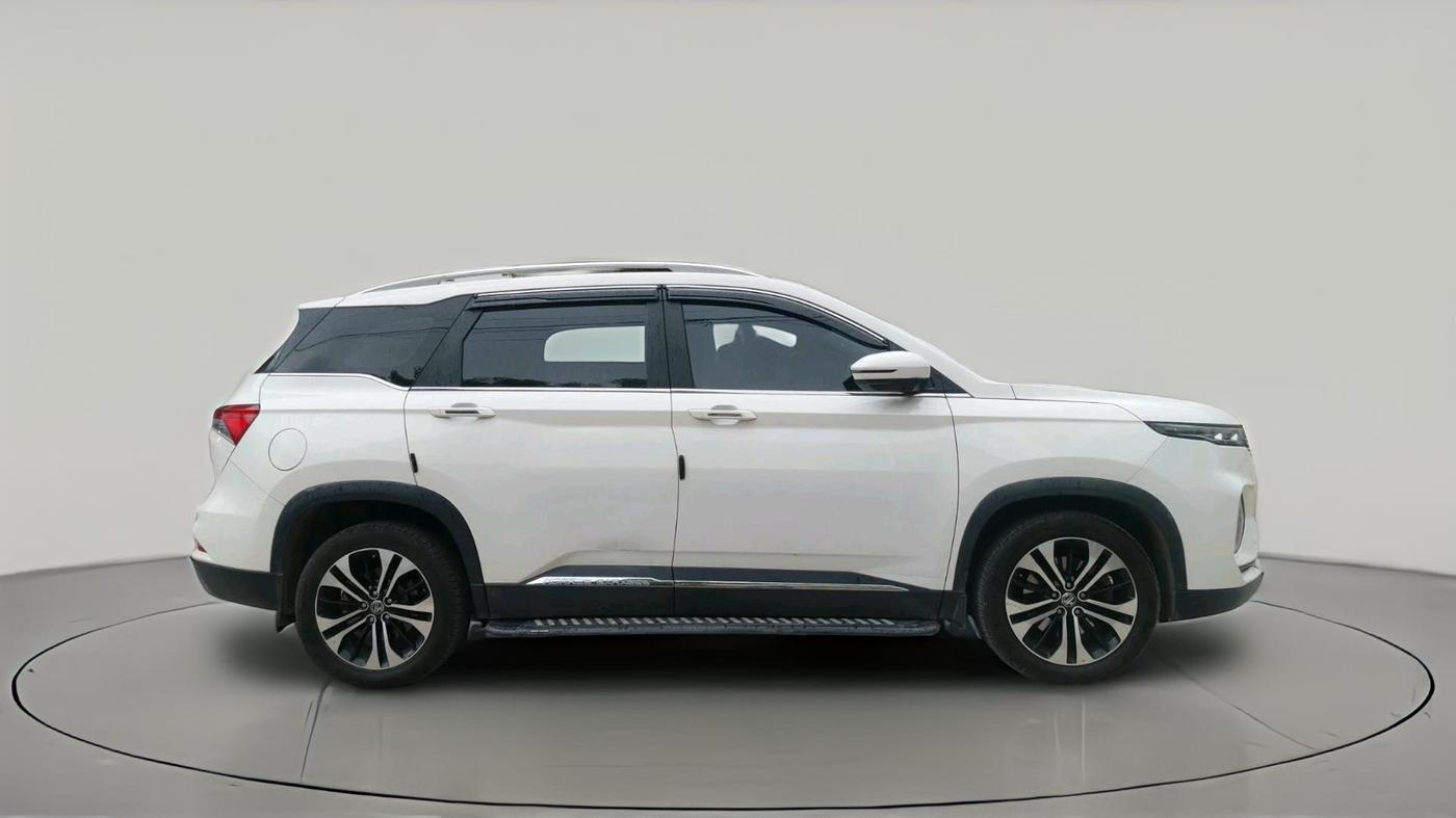 2022 MG HECTOR PLUS SHARP 1.5 PETROL TURBO CVT 6-STR, Petrol, Automatic, 65,268 km, exterior