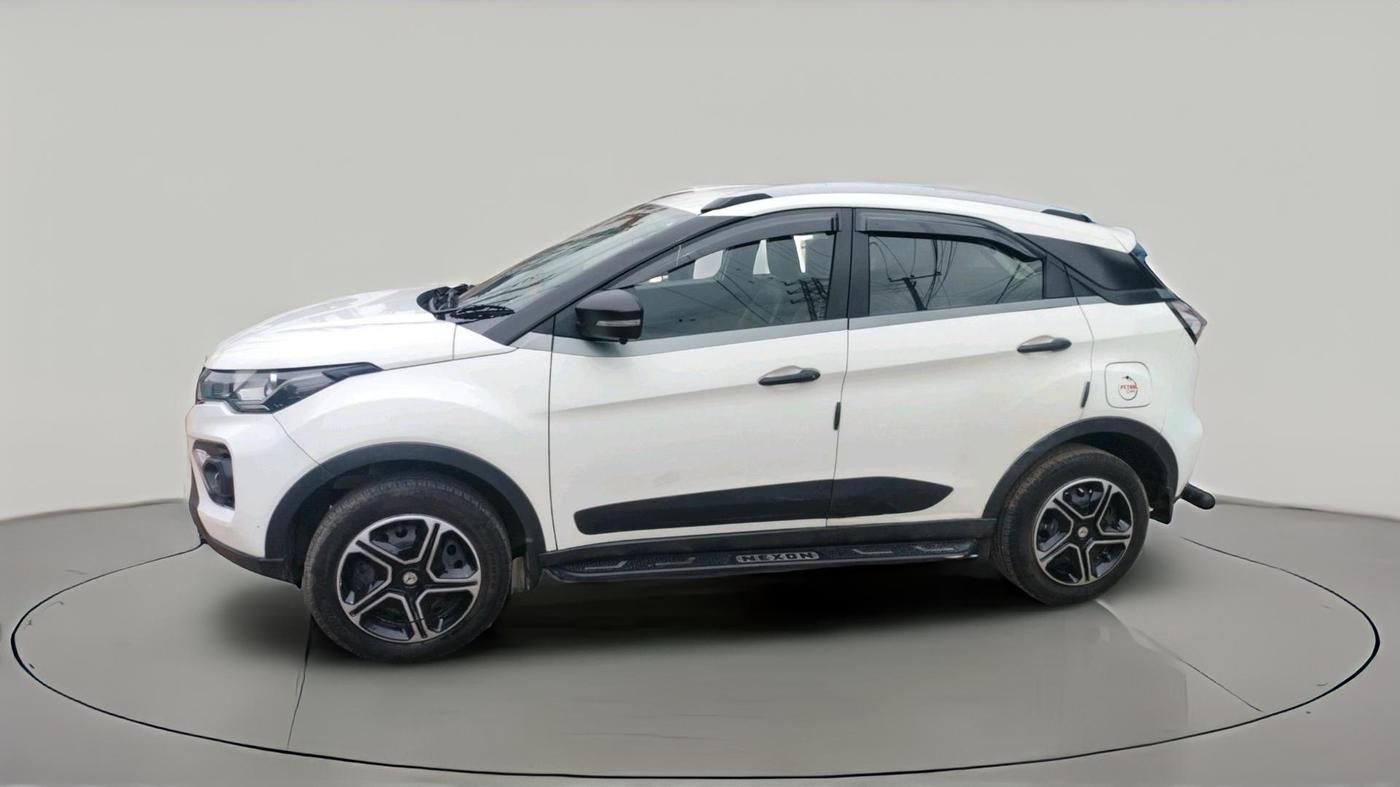 2020 Tata NEXON XE PETROL, Petrol, Manual, 40,279 km, exterior