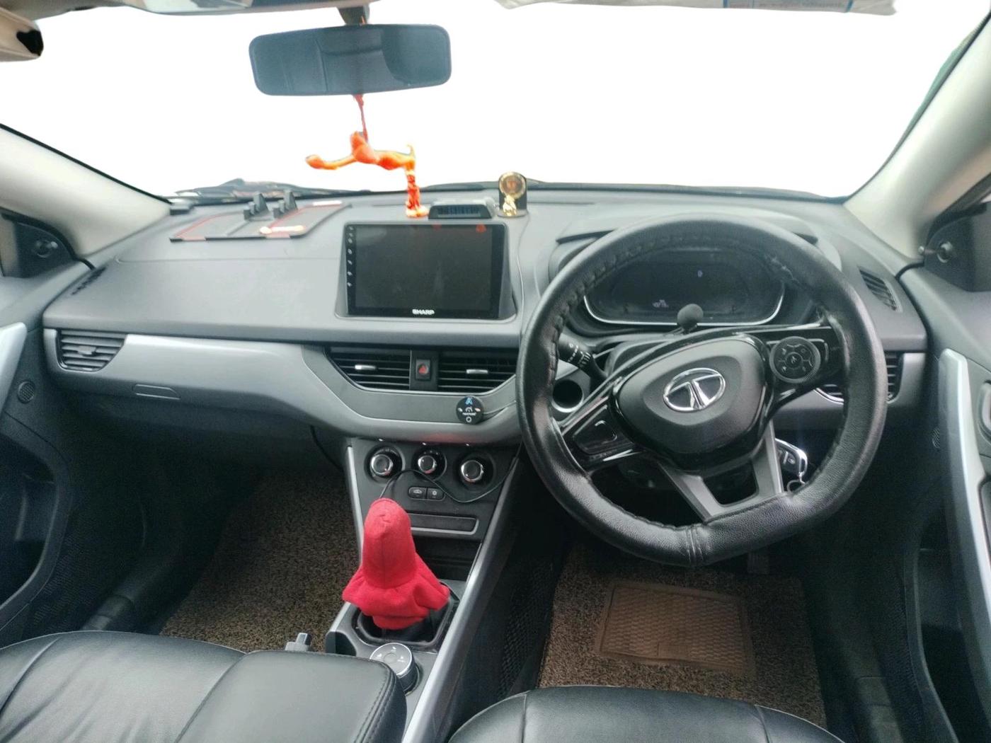 2020 Tata NEXON XE PETROL, Petrol, Manual, 40,279 km, interior