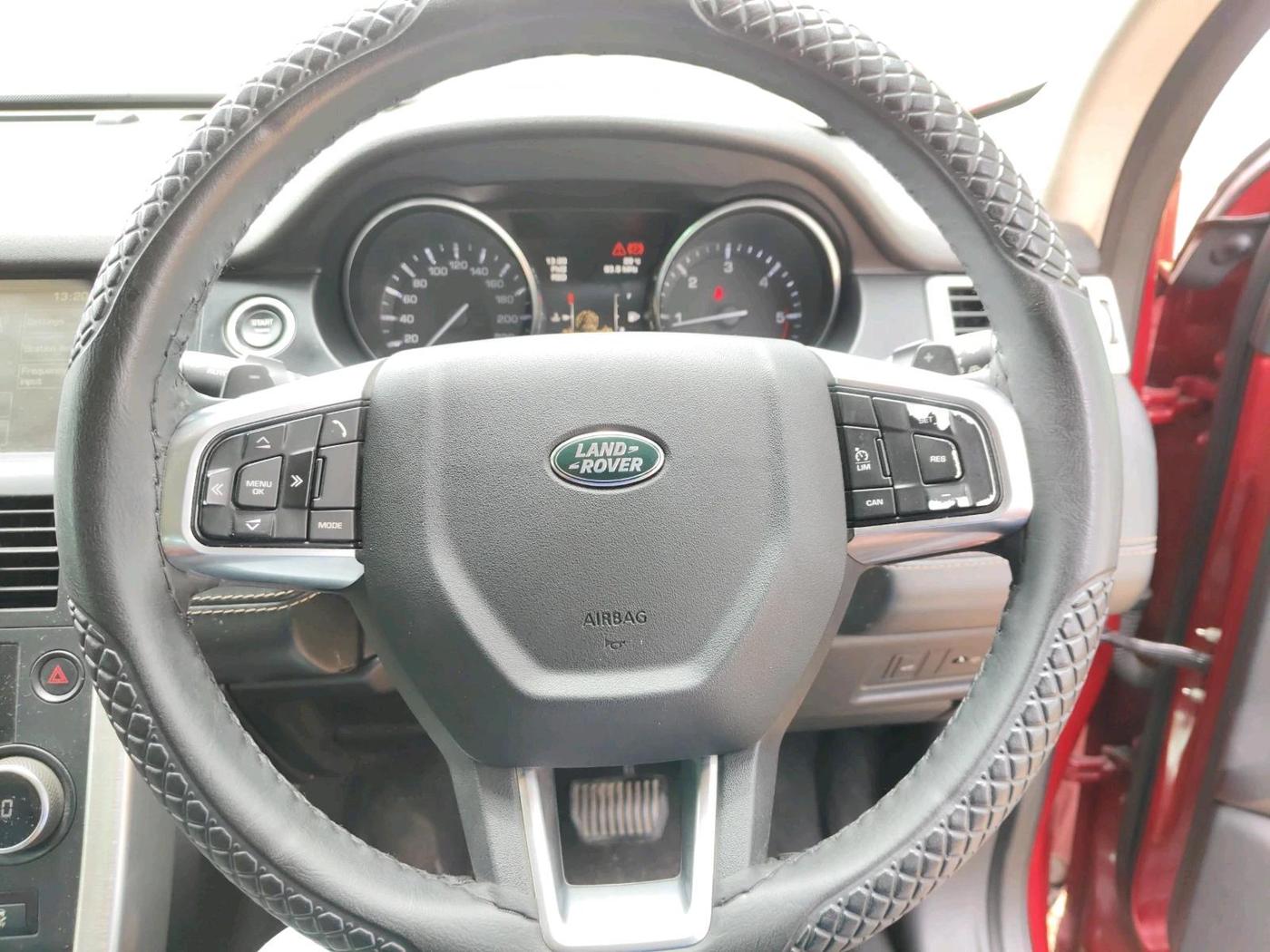 2015 Landrover DISCOVERY SPORT SE, Diesel, Automatic, 1,16,223 km, interior
