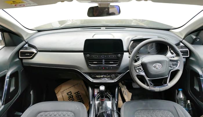 2022 Tata Harrier XTA PLUS 2.0L KRYOTEC DARK EDITION, Diesel, Automatic, 1,06,005 km, interior