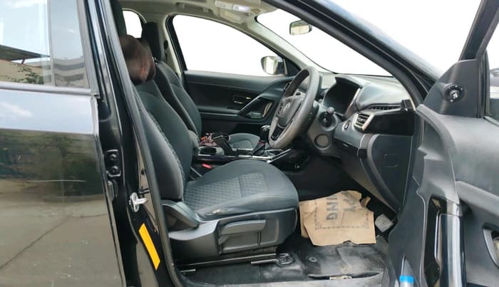 2022 Tata Harrier XTA PLUS 2.0L KRYOTEC DARK EDITION, Diesel, Automatic, 1,06,005 km, interior