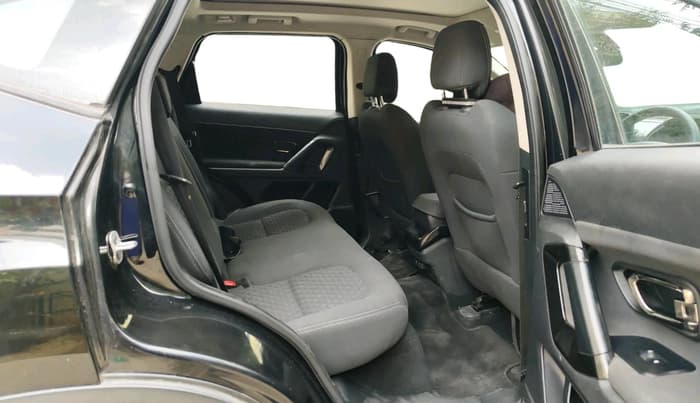 2022 Tata Harrier XTA PLUS 2.0L KRYOTEC DARK EDITION, Diesel, Automatic, 1,06,005 km, interior