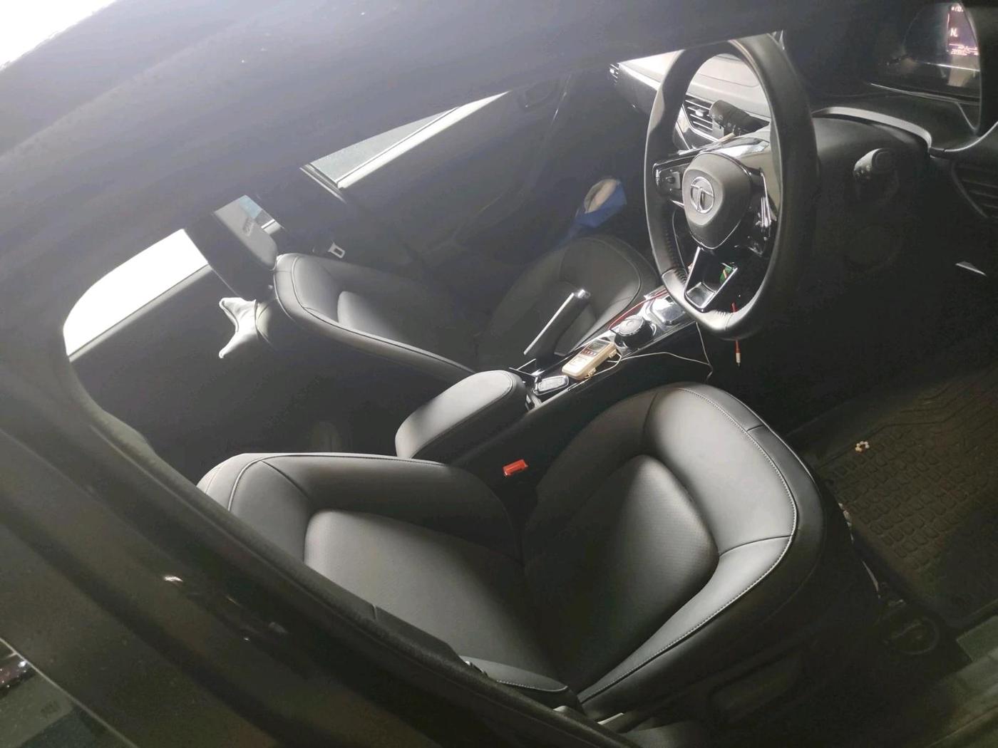 2023 Tata NEXON XZA PLUS PETROL DARK EDITION, Petrol, Automatic, 28,980 km, interior