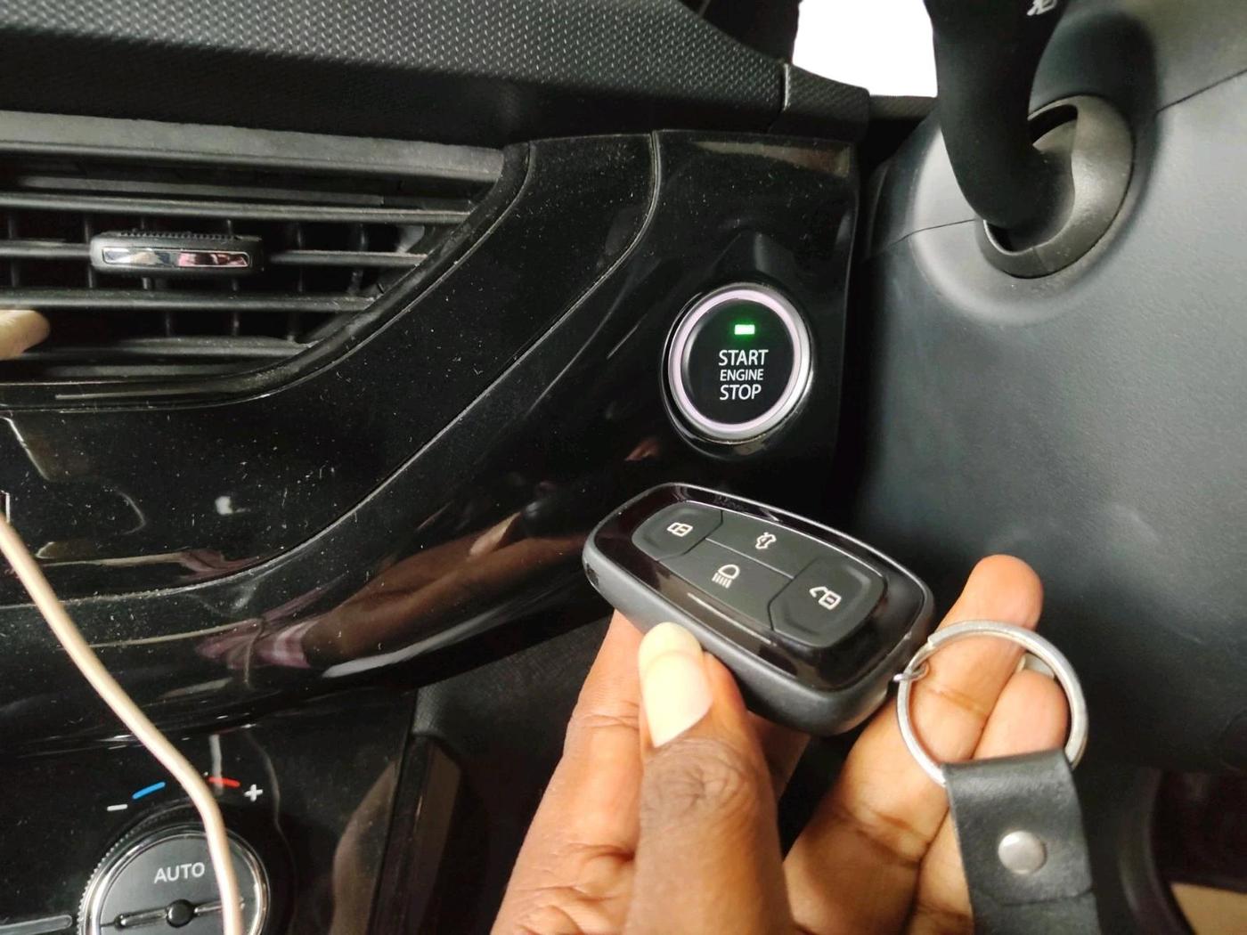 2023 Tata NEXON XZA PLUS PETROL DARK EDITION, Petrol, Automatic, 28,980 km, interior