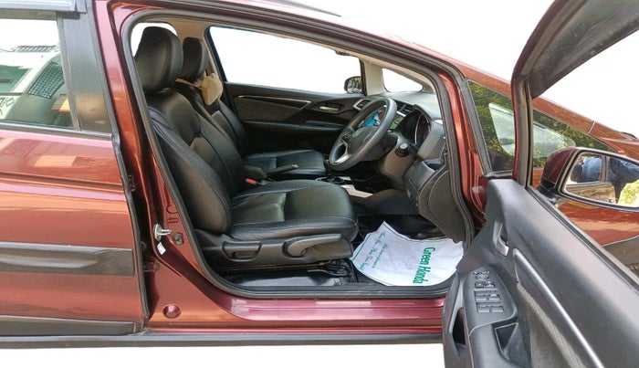 2017 Honda WR-V 1.5L I-DTEC VX MT, Diesel, Manual, 97,119 km, interior