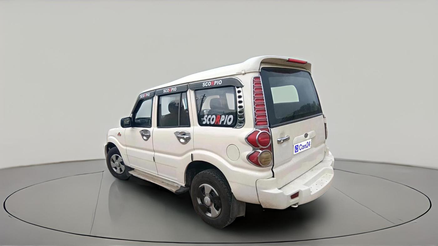 2013 Mahindra Scorpio EX M2DI, Diesel, Manual, 2,22,520 km, exterior