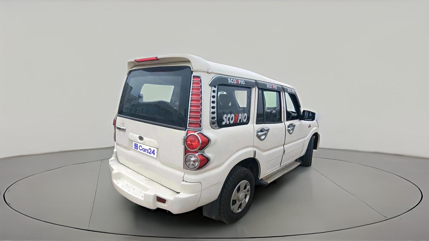2013 Mahindra Scorpio EX M2DI, Diesel, Manual, 2,22,520 km, exterior