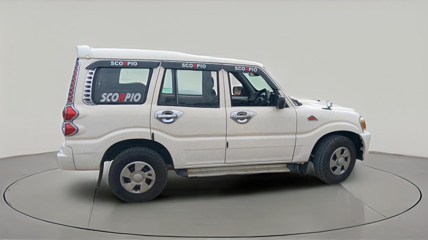 2013 Mahindra Scorpio EX M2DI, Diesel, Manual, 2,22,520 km, exterior