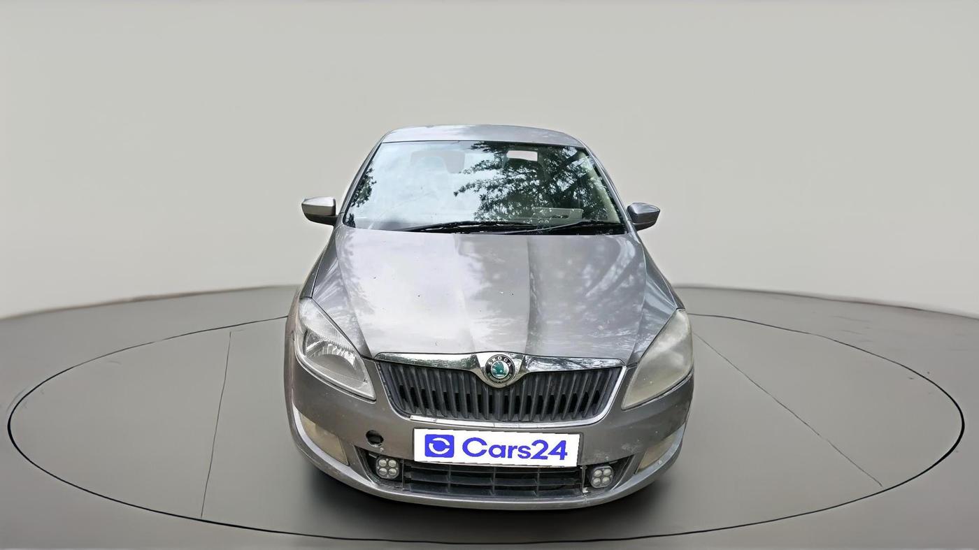 2011 Skoda Rapid ELEGANCE 1.6 TDI CR MT, Diesel, Manual, 1 km, exterior