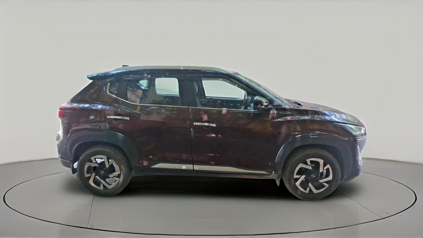 2022 Nissan MAGNITE XV PREMIUM DUAL TONE, Petrol, Manual, 26,115 km, exterior