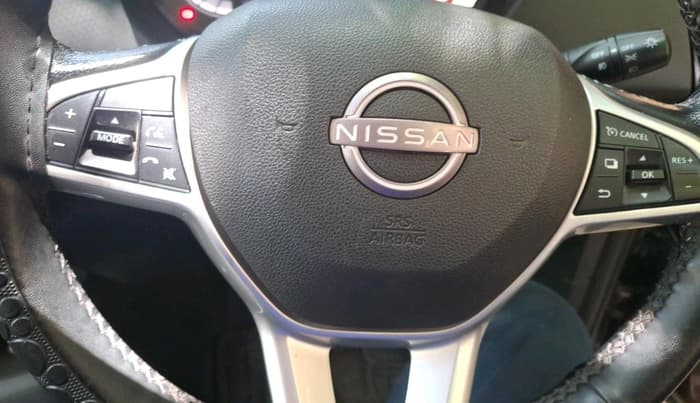 2022 Nissan MAGNITE XV PREMIUM DUAL TONE, Petrol, Manual, 26,115 km, interior