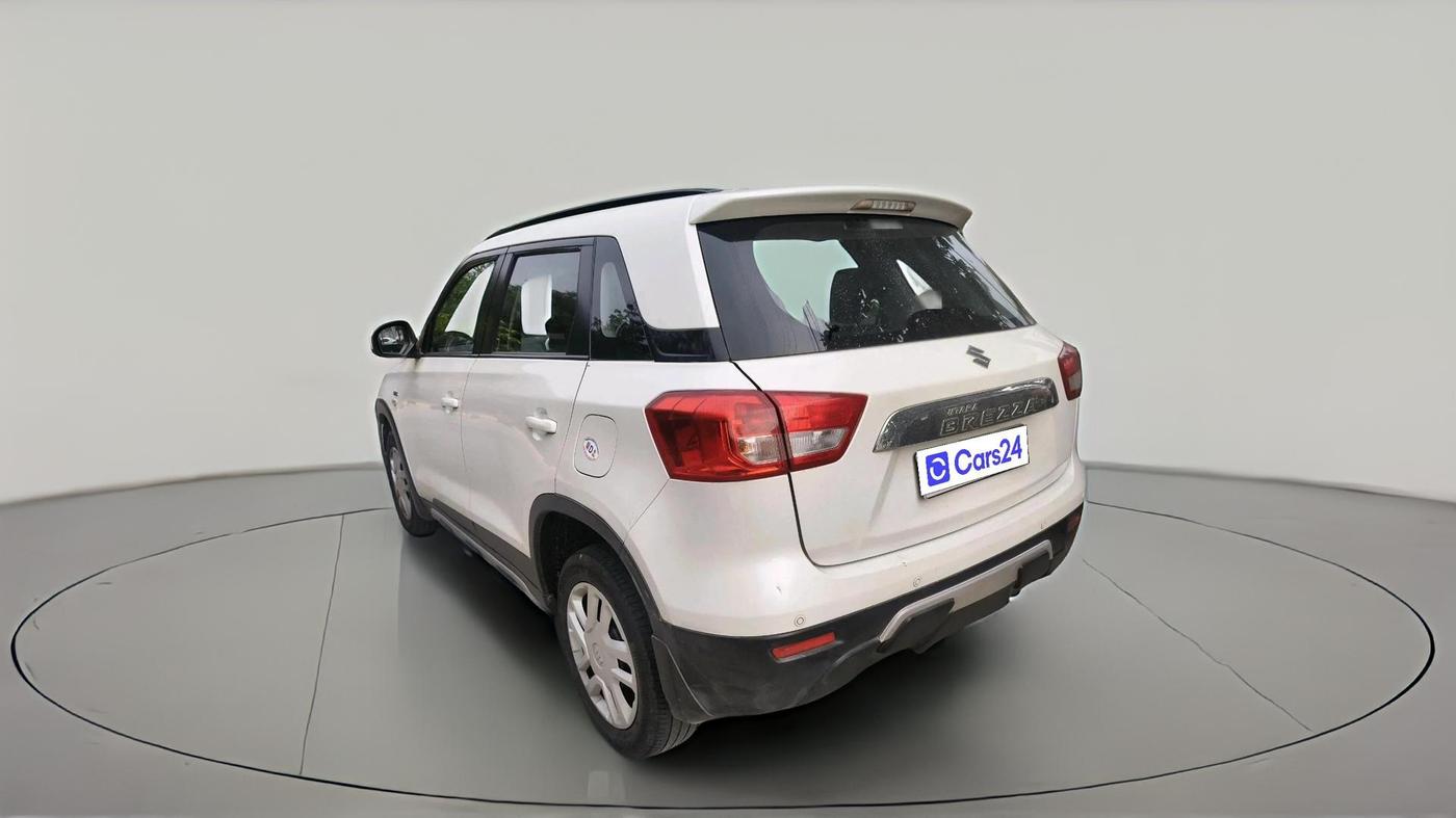 2018 Maruti Vitara Brezza VDI, Diesel, Manual, 1,50,247 km, exterior