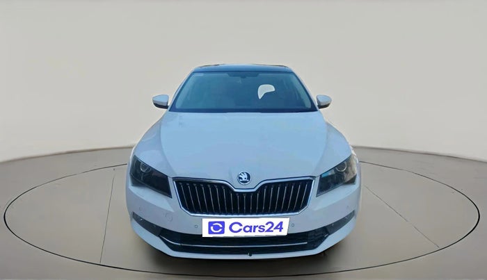 2016 Skoda Superb STYLE 1.8 TSI AT, Petrol, Automatic, 1,10,415 km, exterior