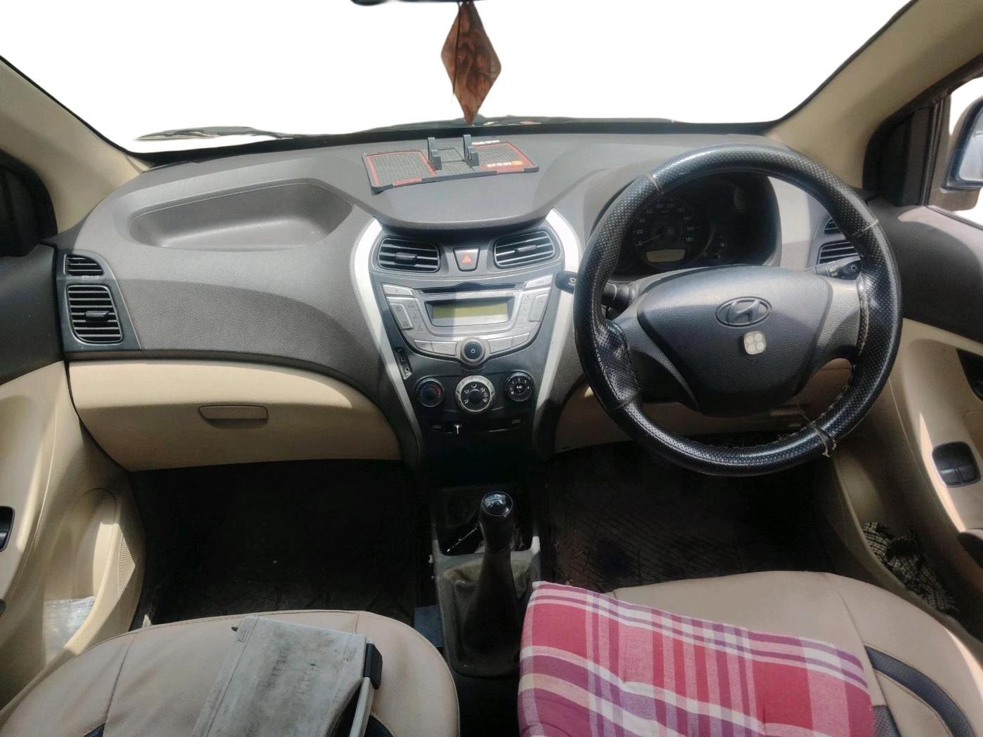 2015 Hyundai Eon ERA +, Petrol, Manual, 53,349 km, interior